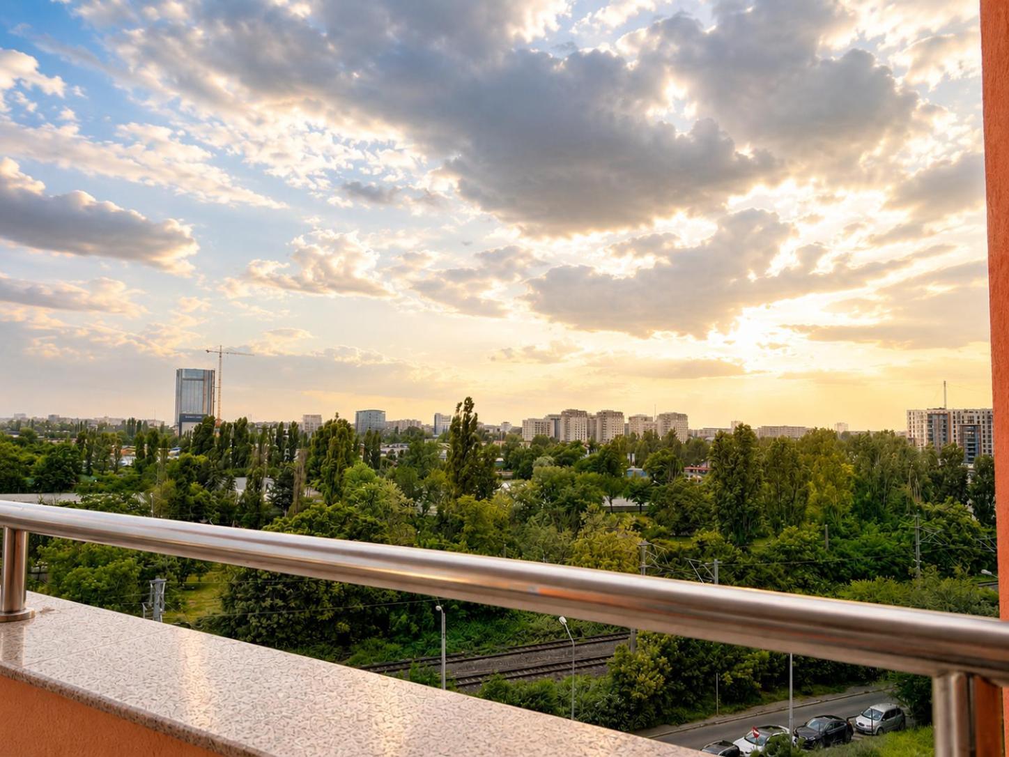 Appartamento con 3 Camere da Letto e con Balcone